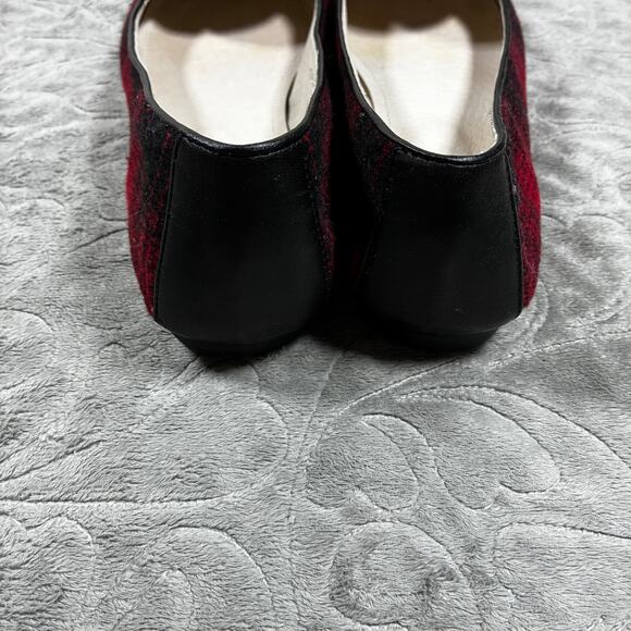 J. Jill Ballet Flats 8.5 Buffalo Plaid Red Black Leather Loafers Office Holiday - Picture 5 of 8